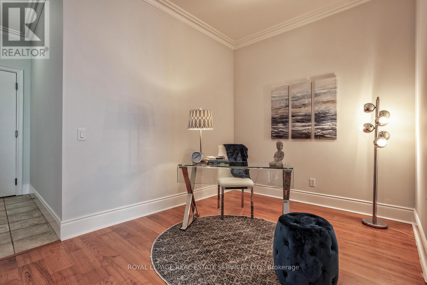 Ph24 - 5233 Dundas Street W, Toronto, Ontario  M9B 6M1 - Photo 18 - W12542340