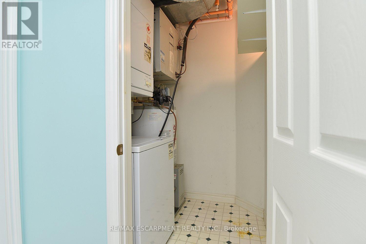 203 - 1421 Walkers Line, Burlington, Ontario  L7M 4P4 - Photo 28 - W12542370