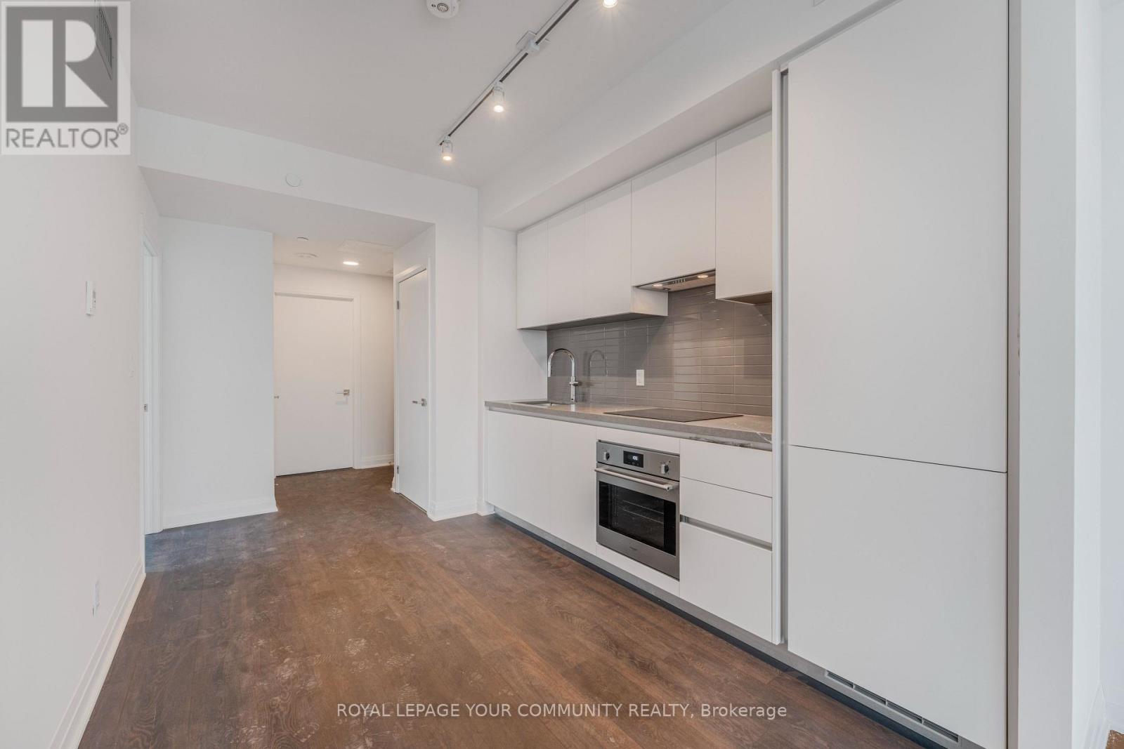 3307 - 4015 The Exchange, Mississauga, Ontario  L5B 1M7 - Photo 10 - W12542390