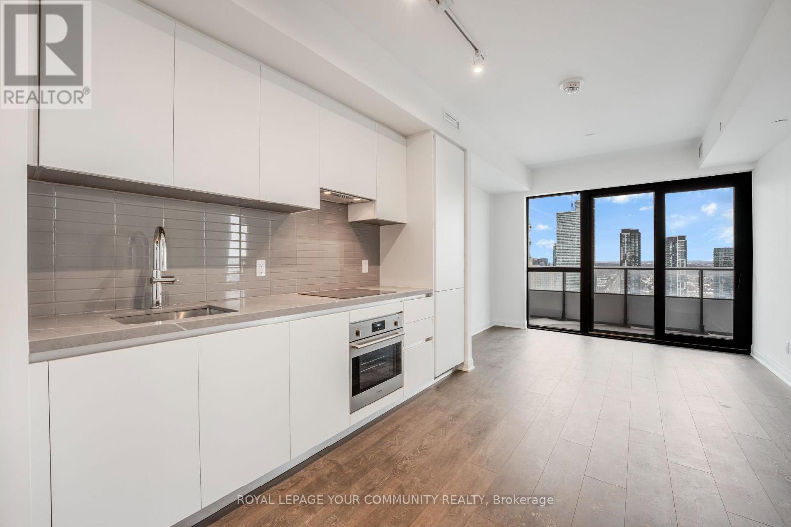 3307 - 4015 The Exchange, Mississauga, Ontario  L5B 1M7 - Photo 11 - W12542390