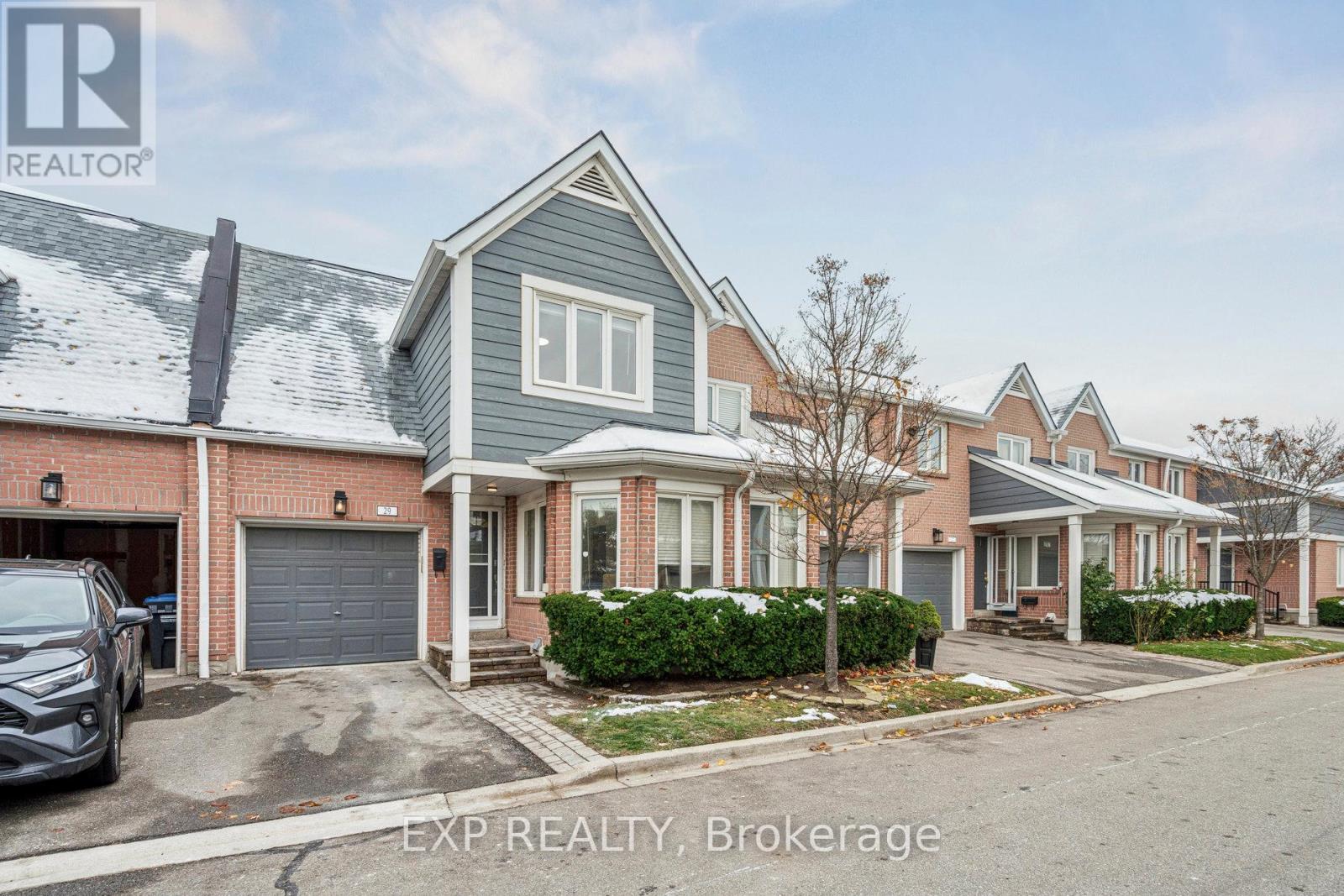 29 - 2205 South Millway, Mississauga, Ontario  L5L 3T2 - Photo 2 - W12542456