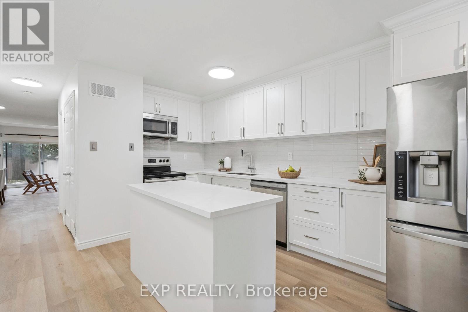 29 - 2205 South Millway, Mississauga, Ontario  L5L 3T2 - Photo 4 - W12542456