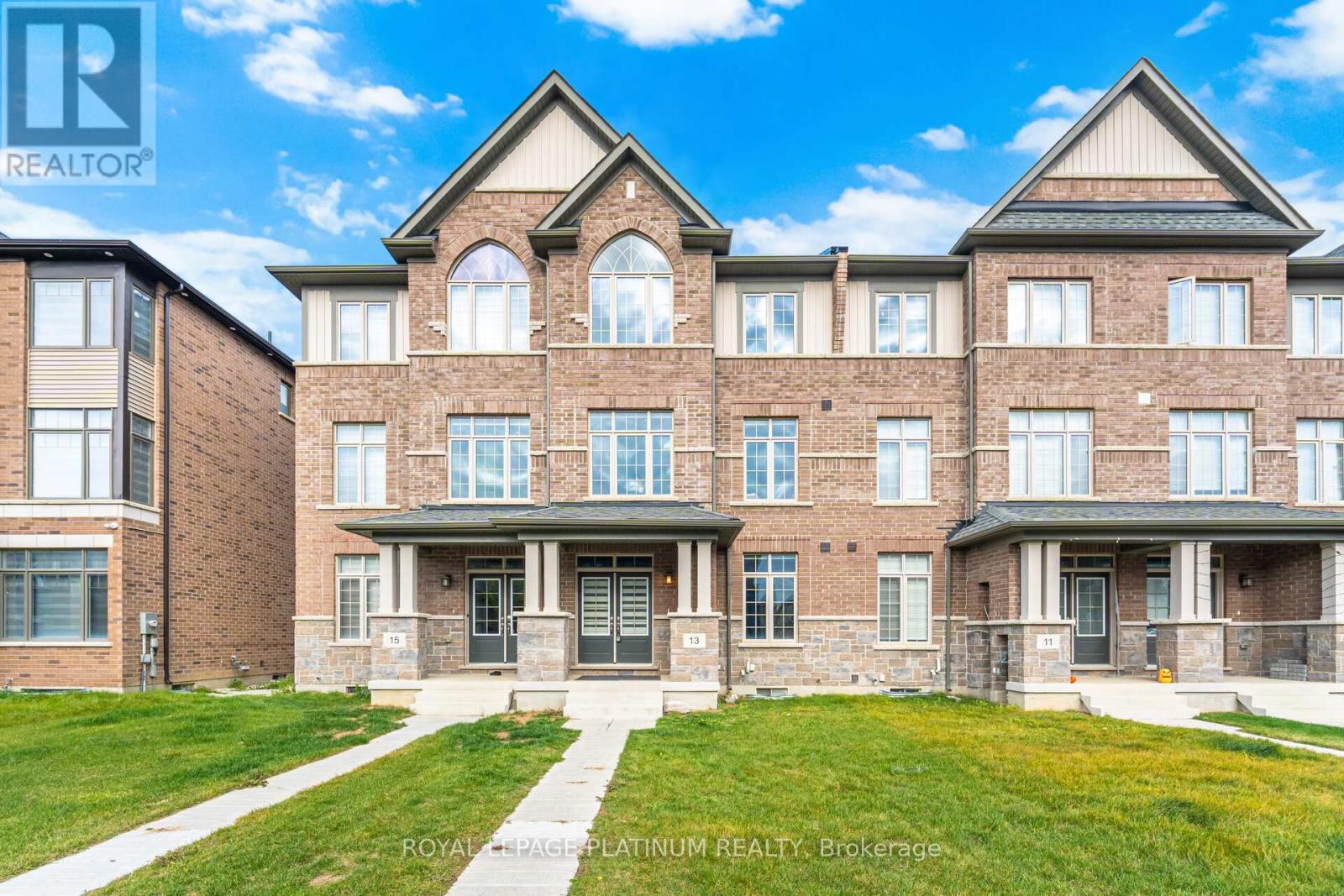 13 LIPSCOTT DRIVE, Caledon, Ontario