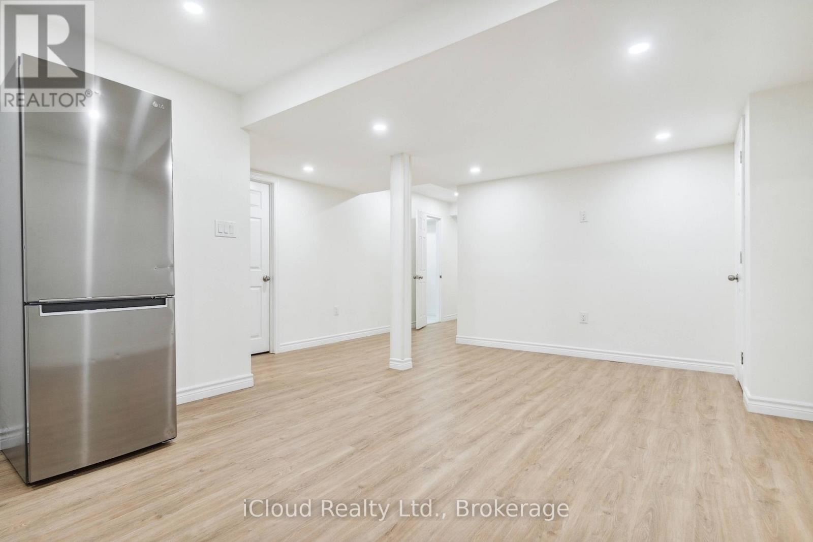 7 Salt Creek Terrace E, Caledon, Ontario  L7C 4J2 - Photo 15 - W12542478