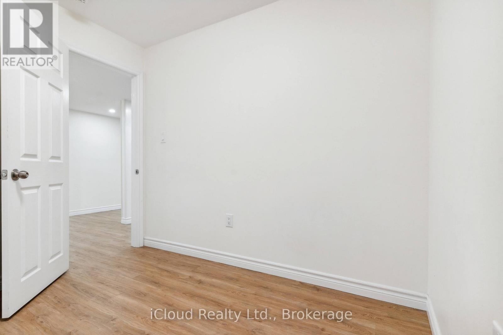 7 Salt Creek Terrace E, Caledon, Ontario  L7C 4J2 - Photo 20 - W12542478