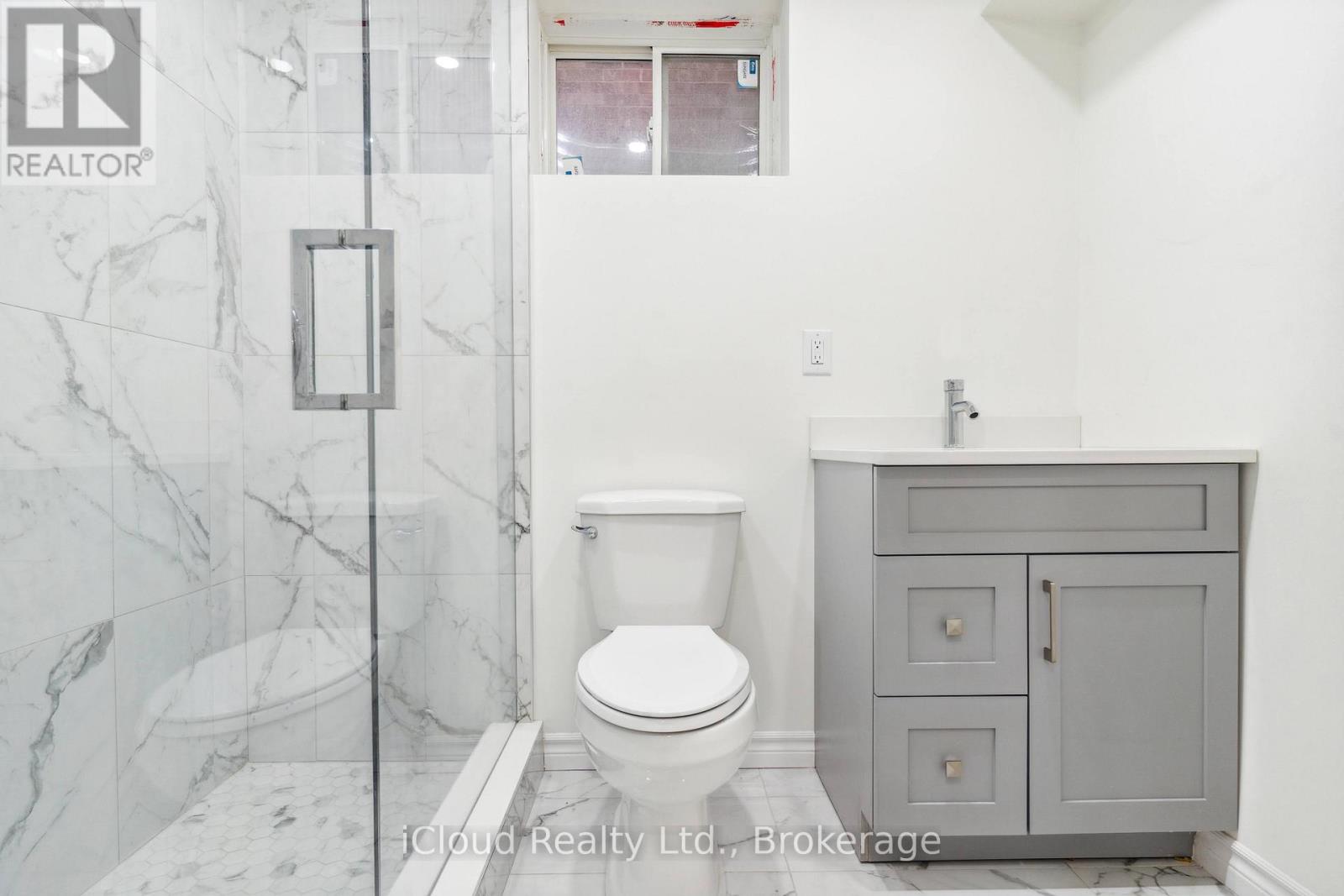 7 Salt Creek Terrace E, Caledon, Ontario  L7C 4J2 - Photo 8 - W12542478