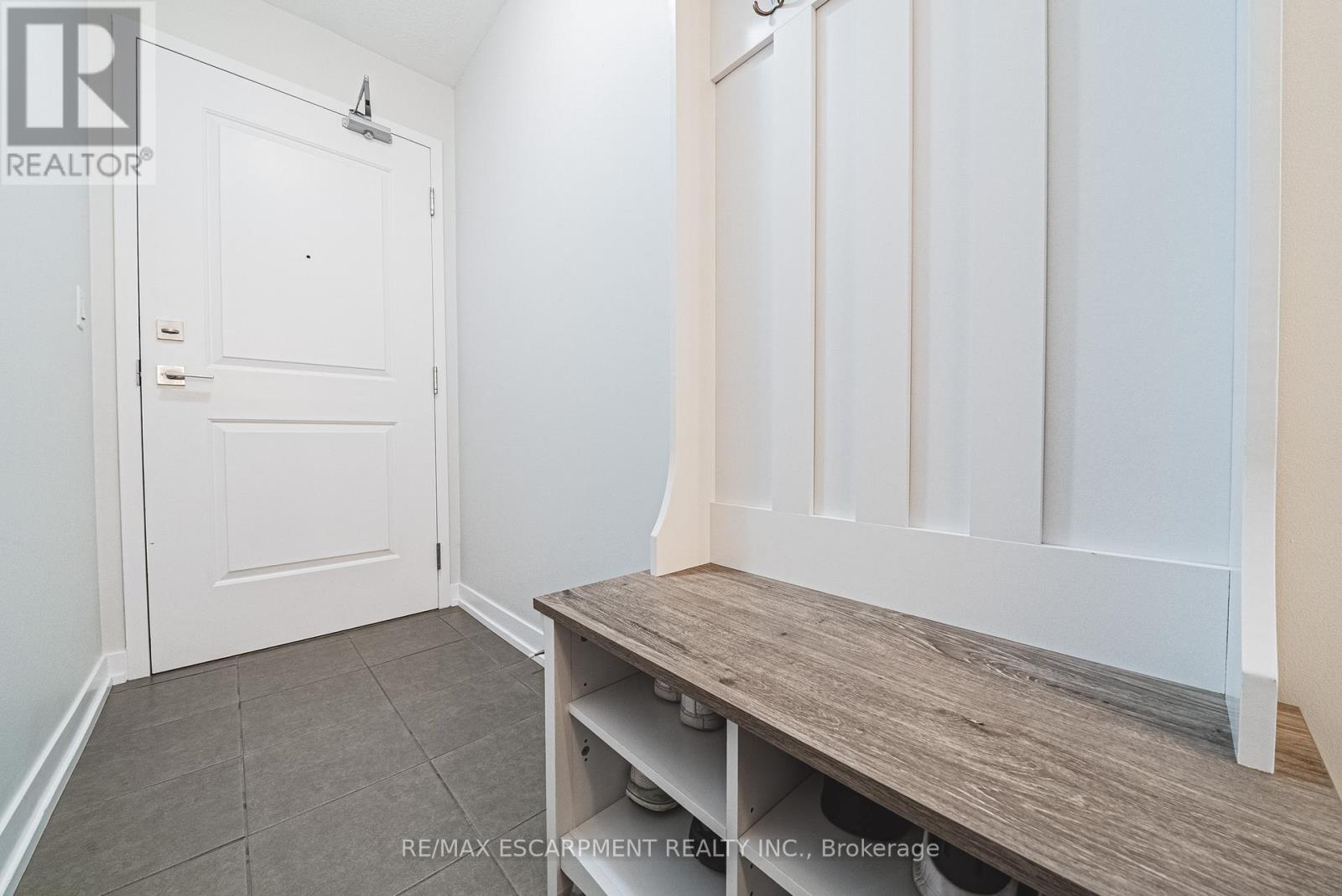 329 - 2486 Old Bronte Road, Oakville, Ontario  L6M 0Y4 - Photo 3 - W12542484