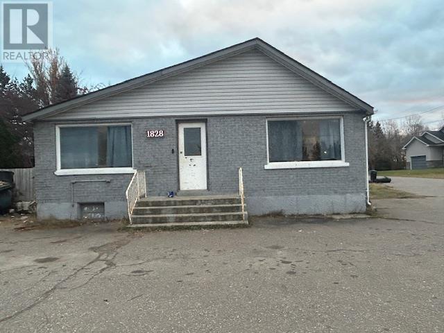 1828 Broadway AVE, Thunder Bay, Ontario