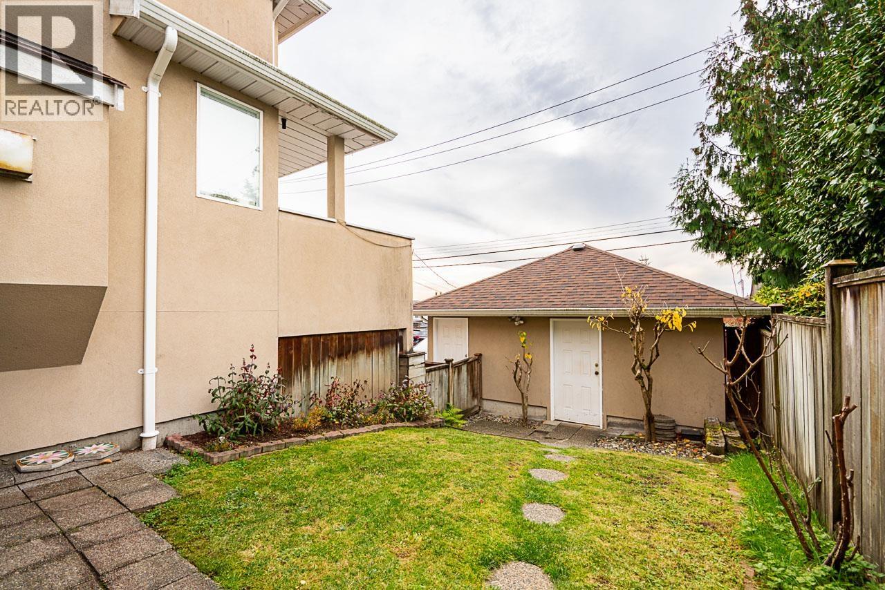 323 E Keith Road, North Vancouver, British Columbia V7L 1V6 - Photo 21 - R3067177