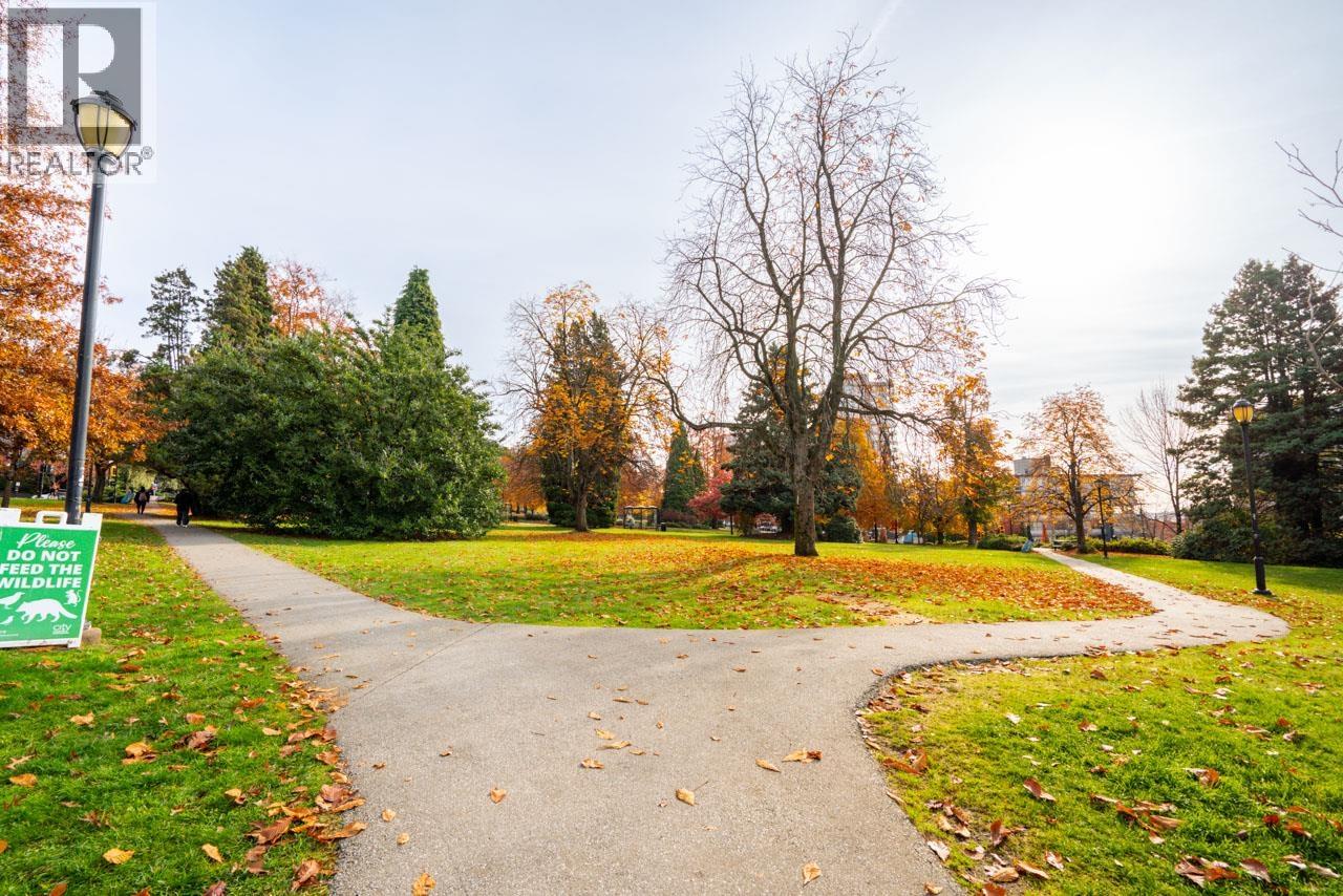 323 E Keith Road, North Vancouver, British Columbia V7L 1V6 - Photo 28 - R3067177