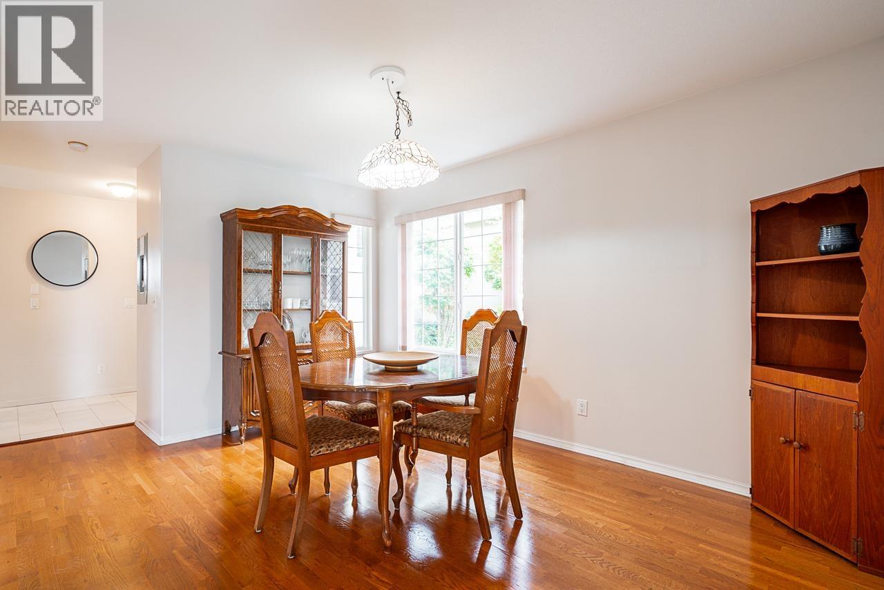 323 E Keith Road, North Vancouver, British Columbia V7L 1V6 - Photo 7 - R3067177