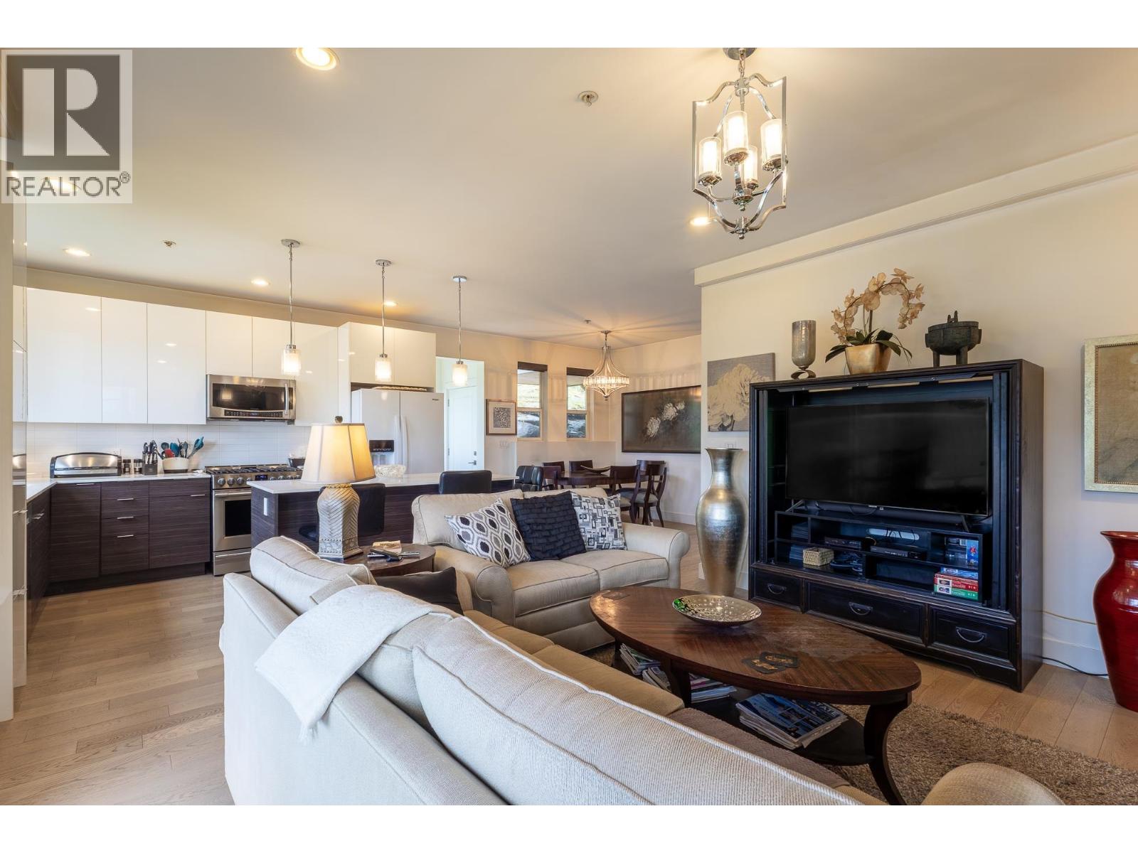 101 5782 Marine Way, Sechelt, British Columbia V7Z 0L8 - Photo 7 - R3067179