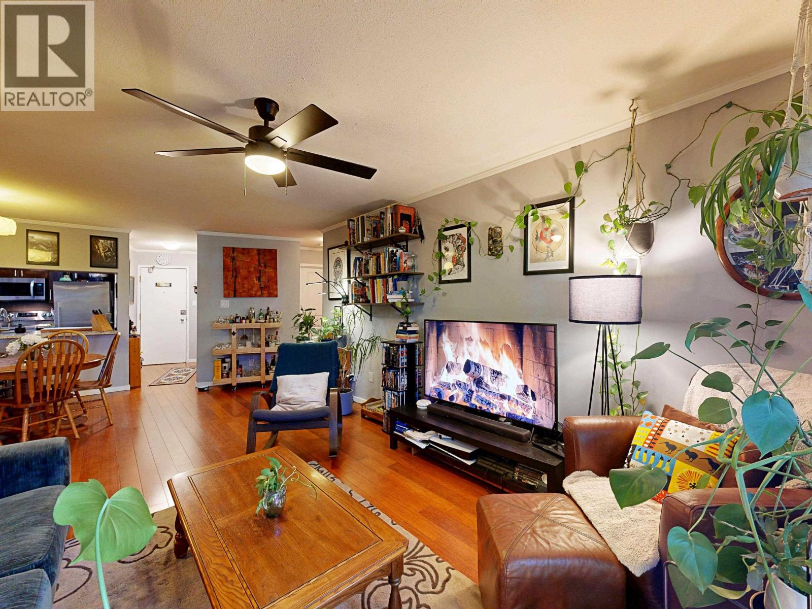 201 2222 PRINCE EDWARD STREET, Vancouver, British Columbia