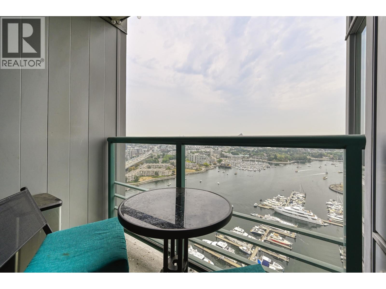 3307 1033 Marinaside Crescent, Vancouver, British Columbia  V6Z 3A3 - Photo 31 - R3067196