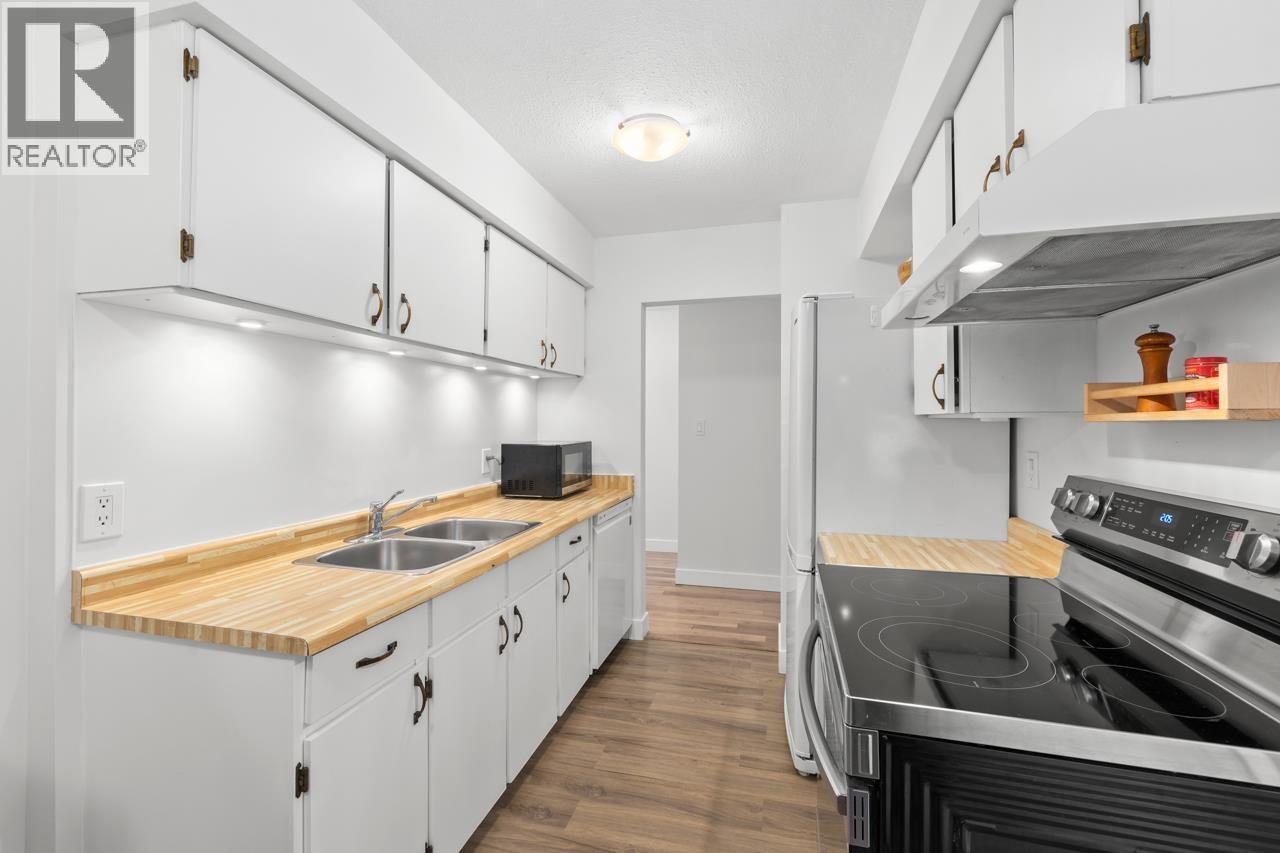 202 2041 Bellwood Avenue, Burnaby, British Columbia V5B 4V5 - Photo 14 - R3067226