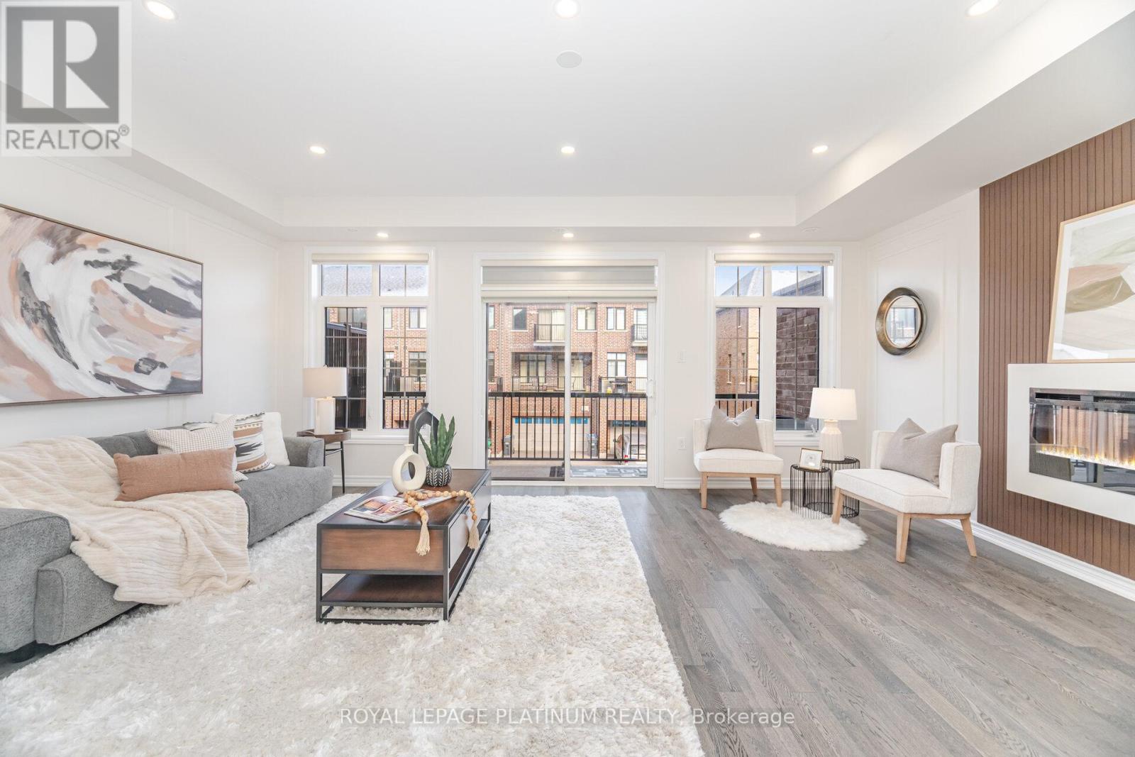 13 Lipscott Drive, Caledon, Ontario  L7C 4K7 - Photo 9 - W12542468