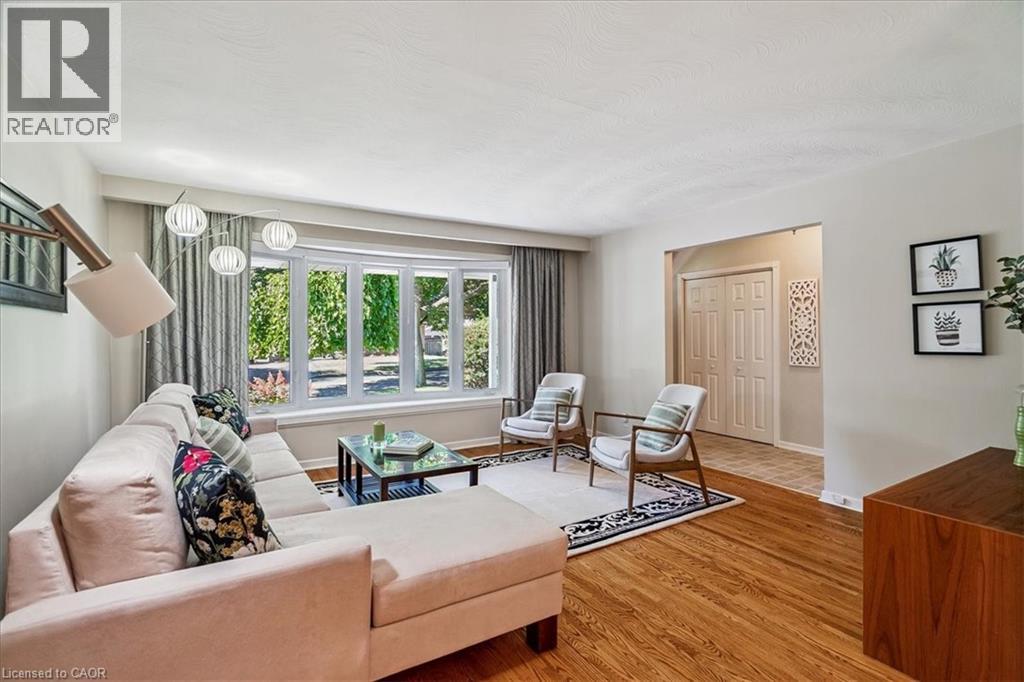 871 Francis Road, Burlington, Ontario  L7T 3Y1 - Photo 6 - 40769879