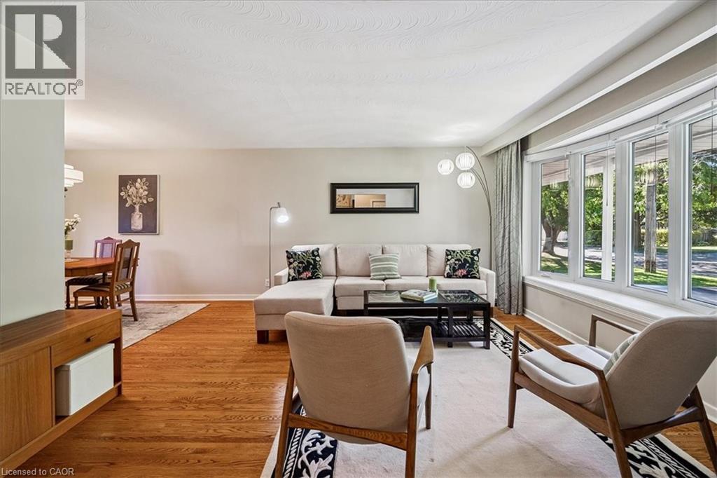 871 Francis Road, Burlington, Ontario  L7T 3Y1 - Photo 5 - 40769879