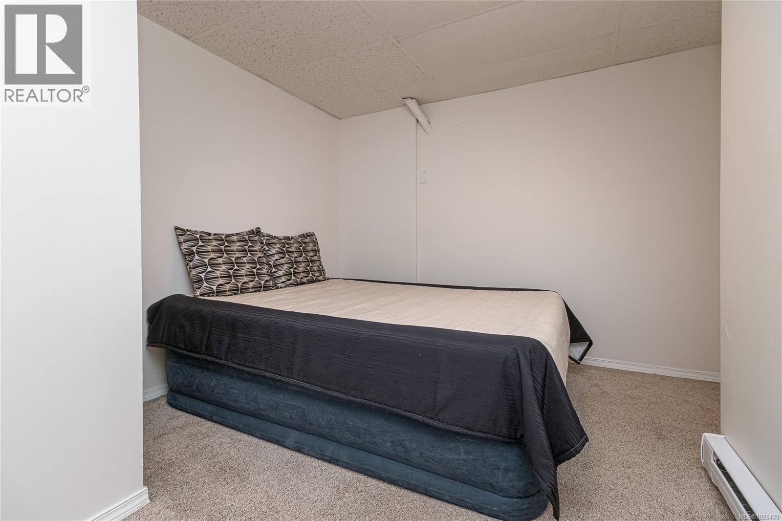 932 Tattersall Dr, Saanich, British Columbia  V8X 2W9 - Photo 26 - 1020439