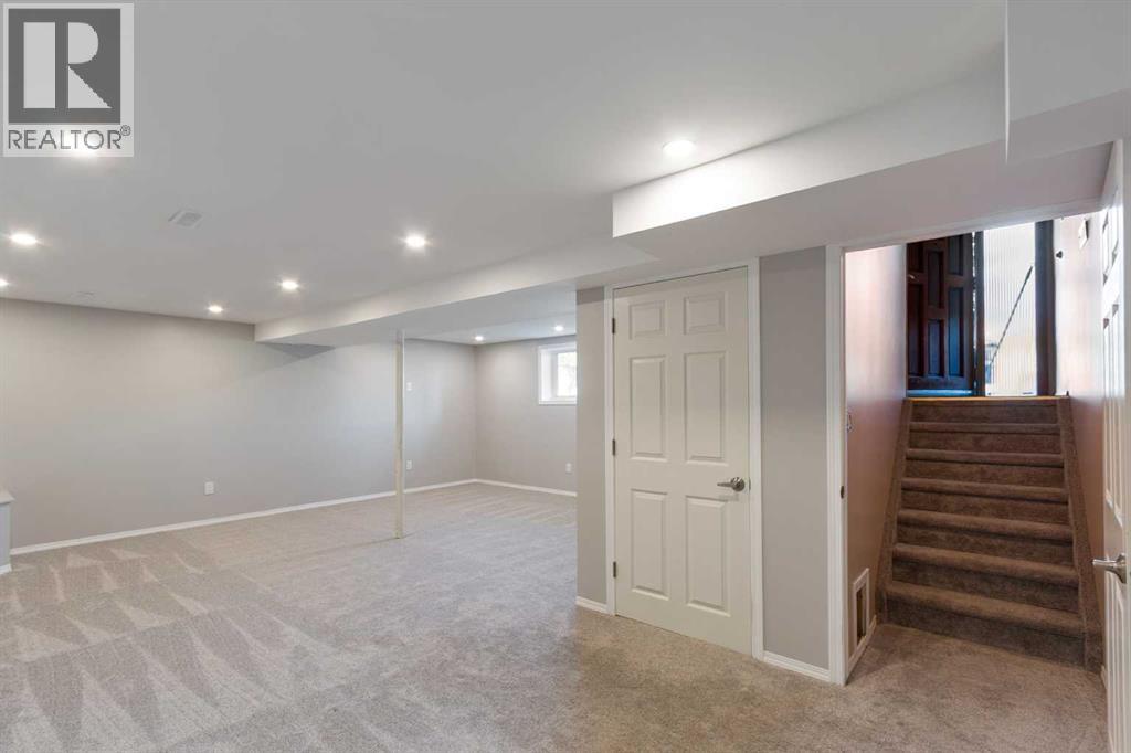 125 Big Springs Drive, Airdrie, Alberta  T4A 1K9 - Photo 16 - A2247354