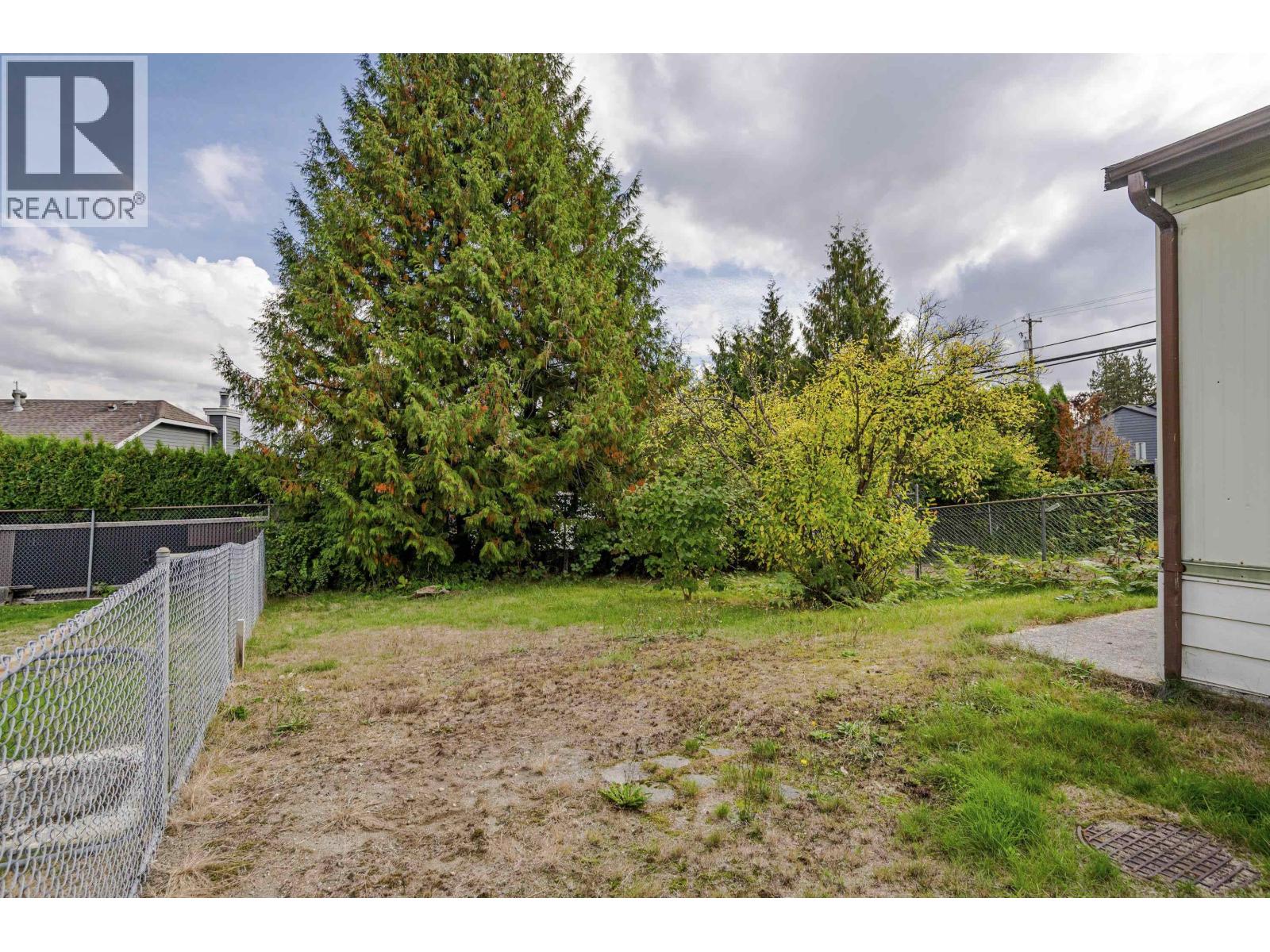 1 11812 Ponderosa Boulevard, Pitt Meadows, British Columbia  V3Y 1Z3 - Photo 24 - R3067029