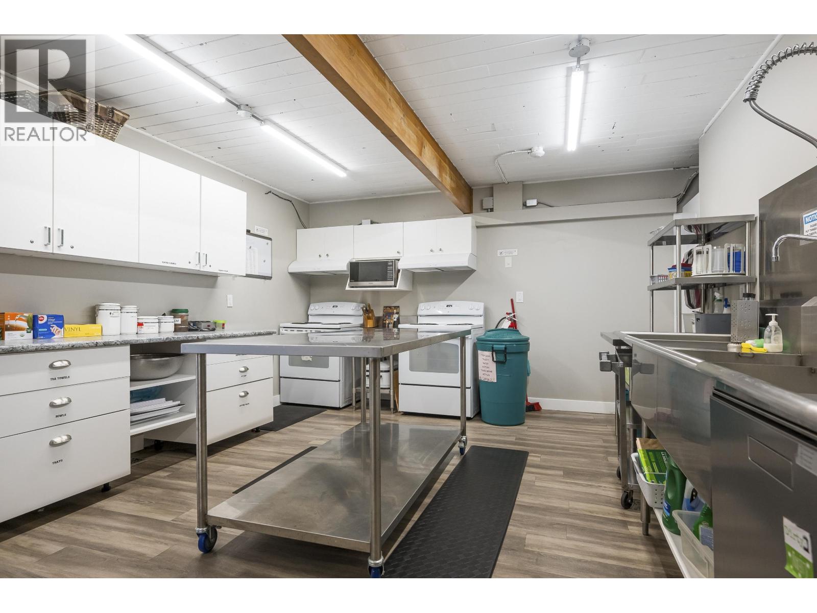 1 11812 Ponderosa Boulevard, Pitt Meadows, British Columbia  V3Y 1Z3 - Photo 31 - R3067029