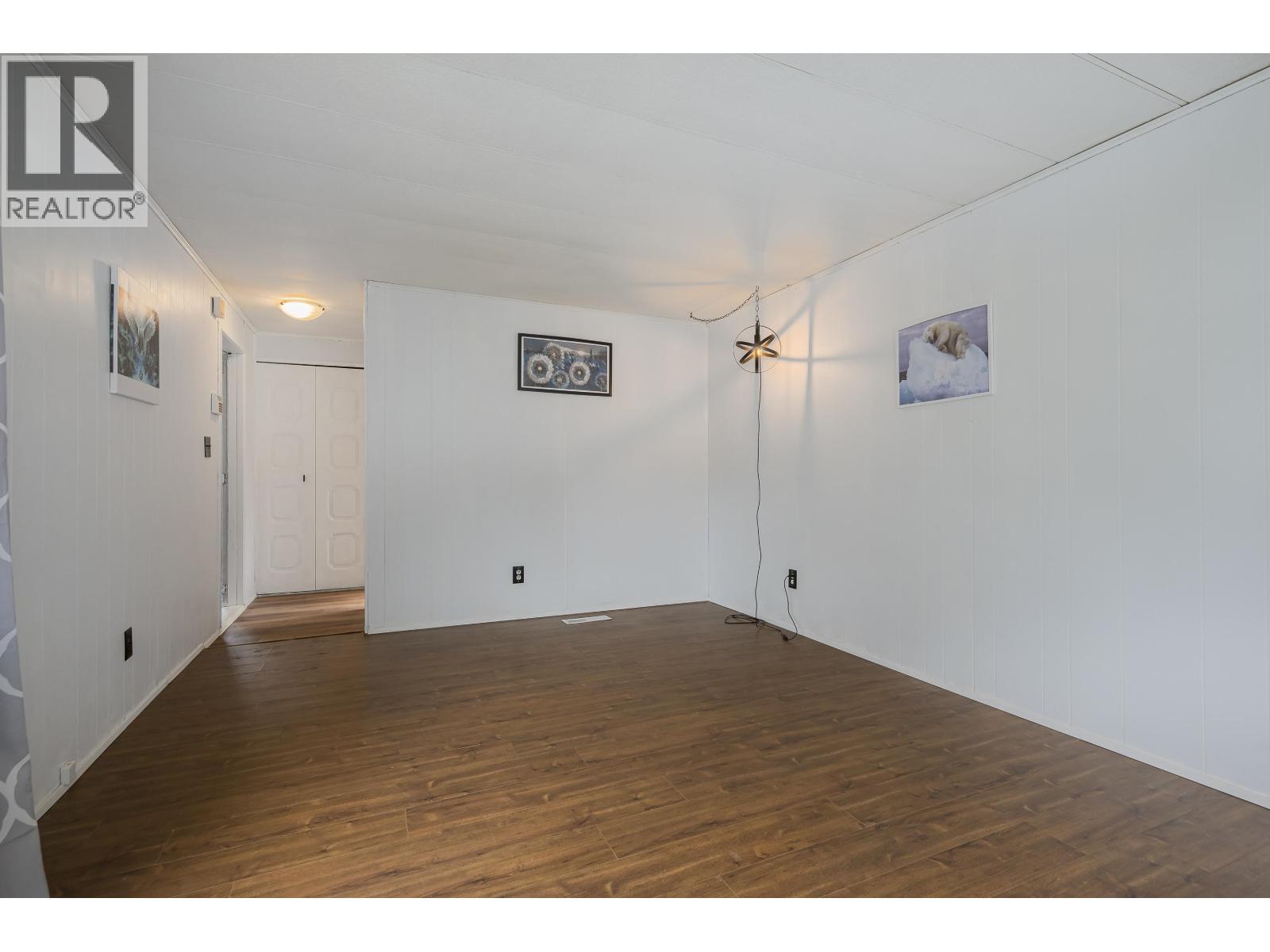 1 11812 Ponderosa Boulevard, Pitt Meadows, British Columbia  V3Y 1Z3 - Photo 8 - R3067029