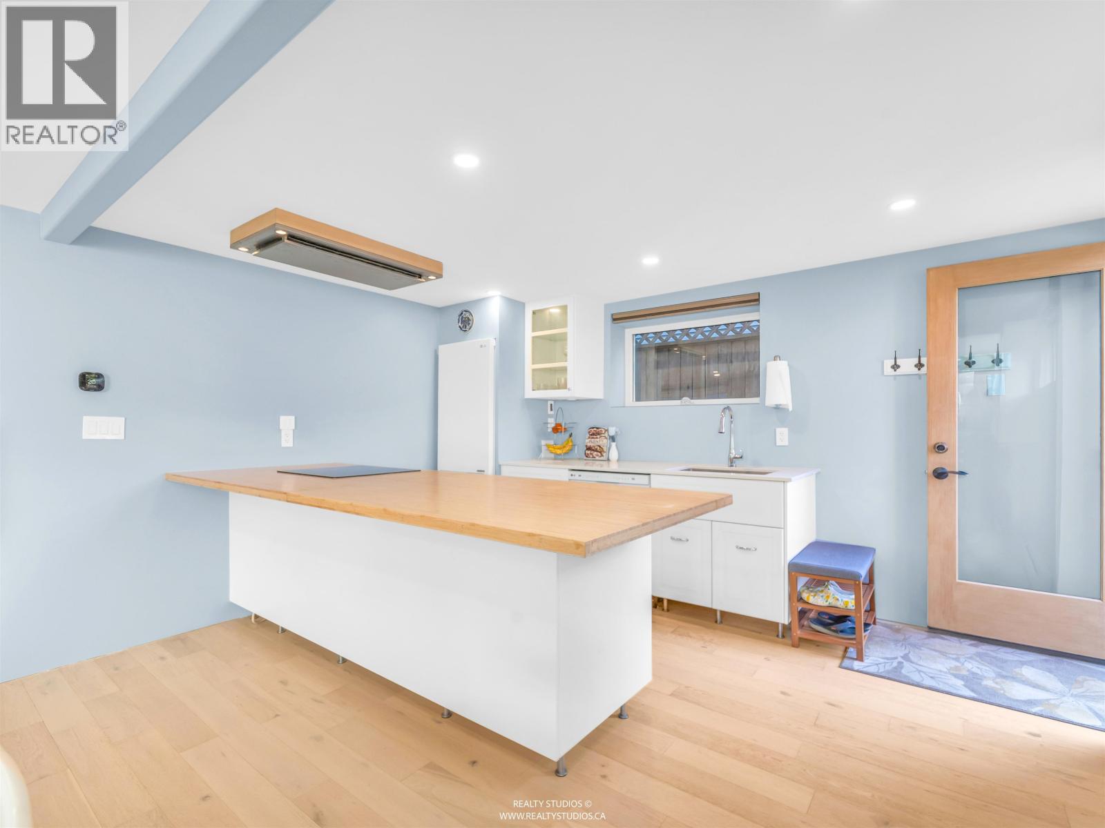 4379 Welwyn Street, Vancouver, British Columbia V5N 3Z3 - Photo 27 - R3067206