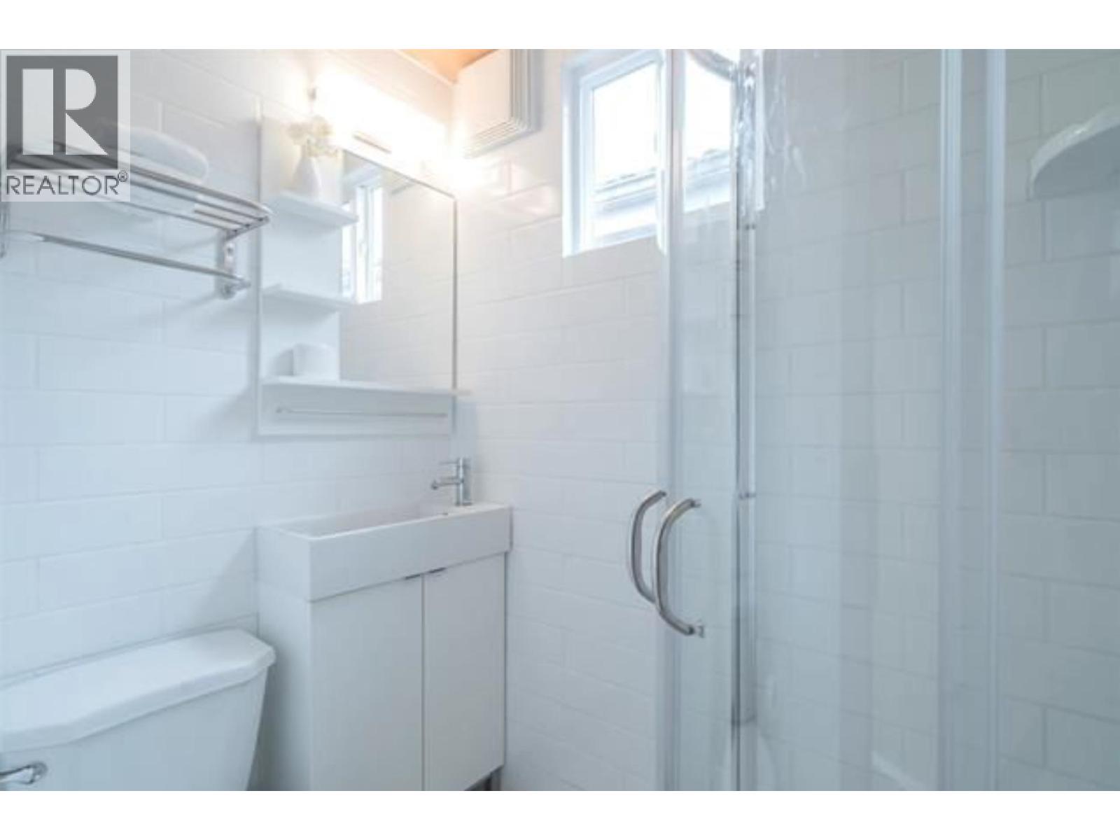 4379 Welwyn Street, Vancouver, British Columbia V5N 3Z3 - Photo 36 - R3067206