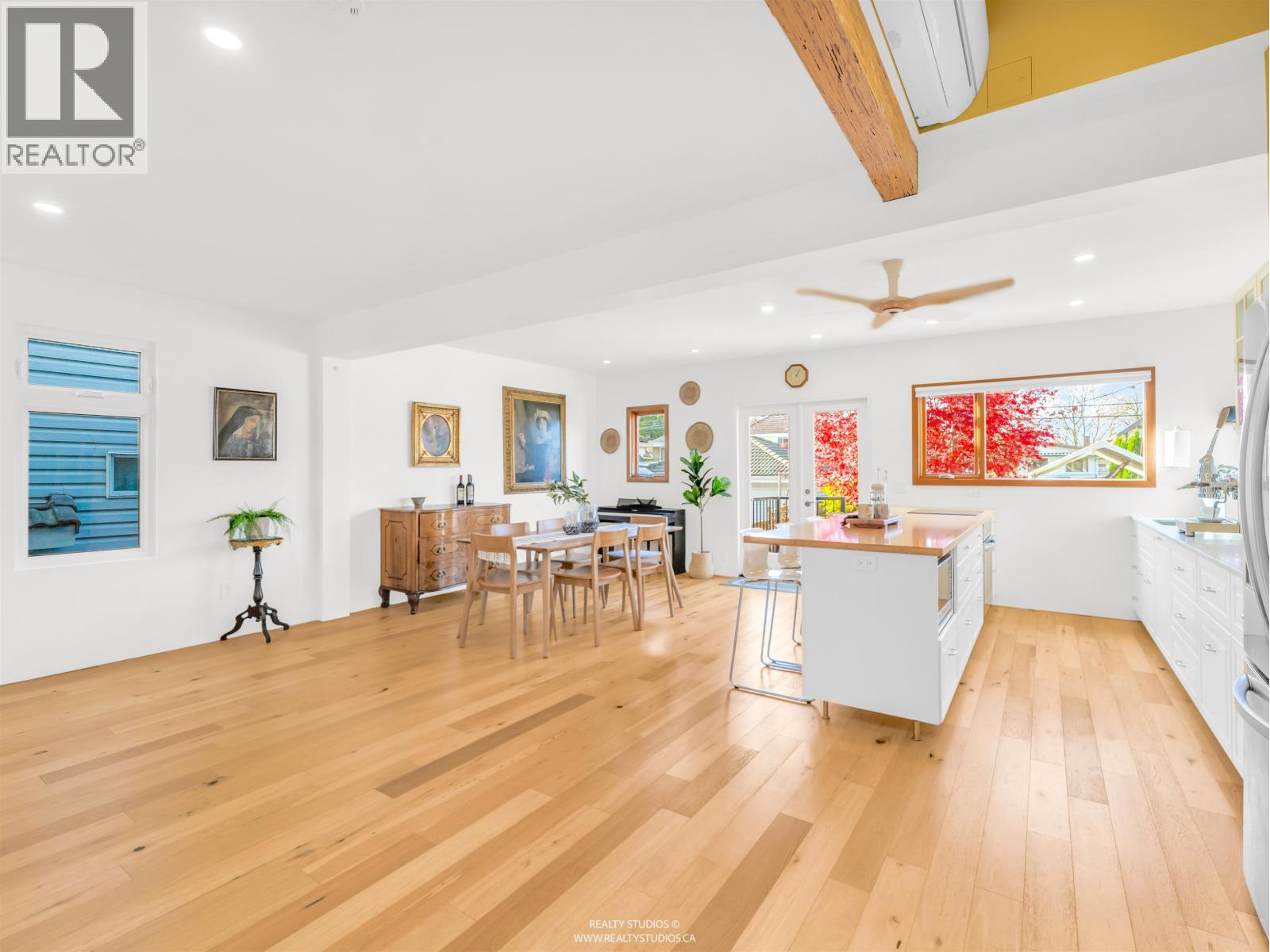 4379 Welwyn Street, Vancouver, British Columbia V5N 3Z3 - Photo 4 - R3067206