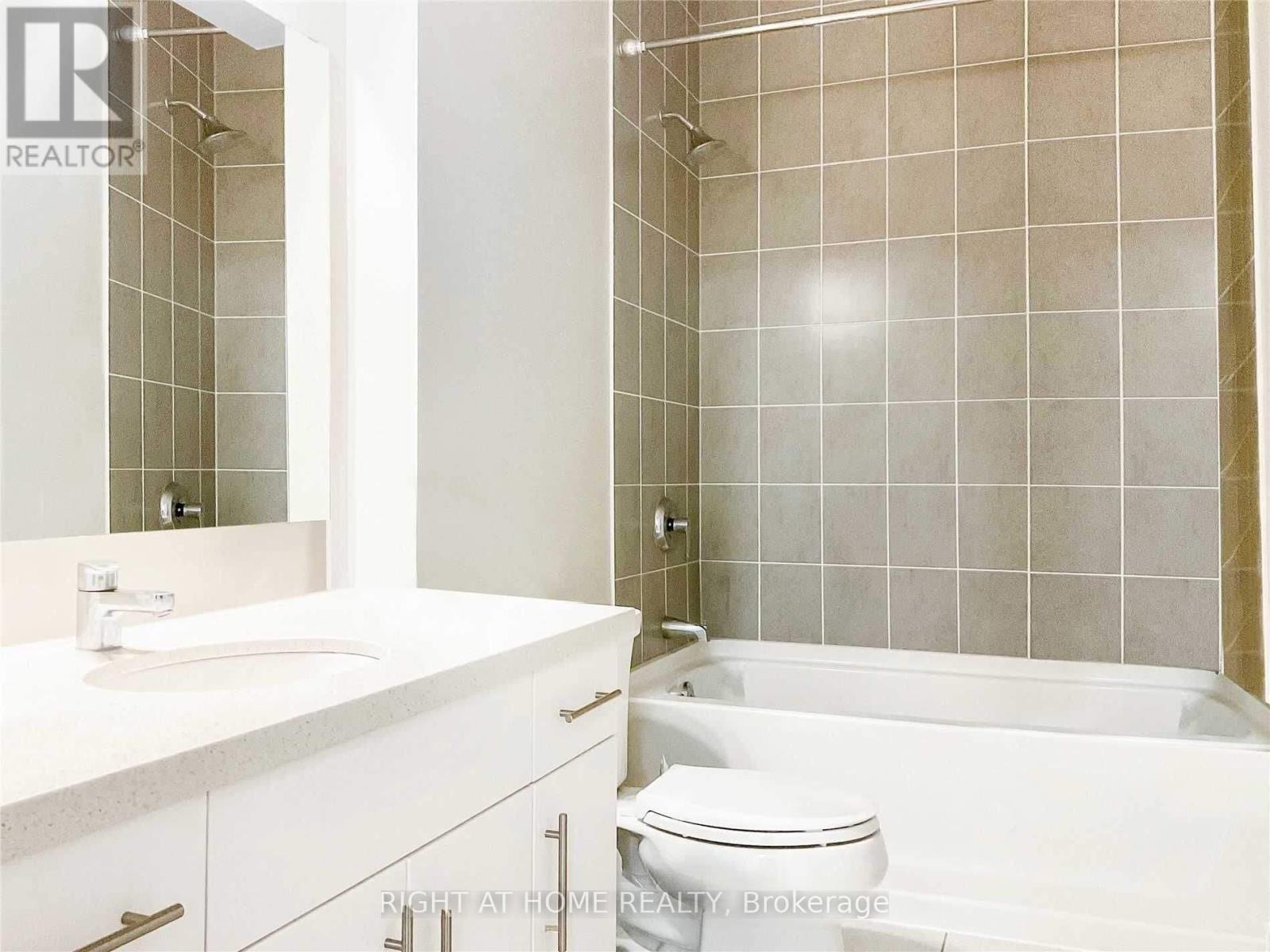 218 - 690 King Street W, Kitchener, Ontario  N2H 5L8 - Photo 9 - X12542392