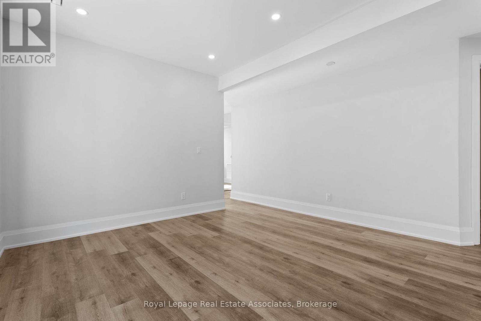 2 - 55 Cayuga Street, Brantford, Ontario  N3S 1W7 - Photo 10 - X12542400