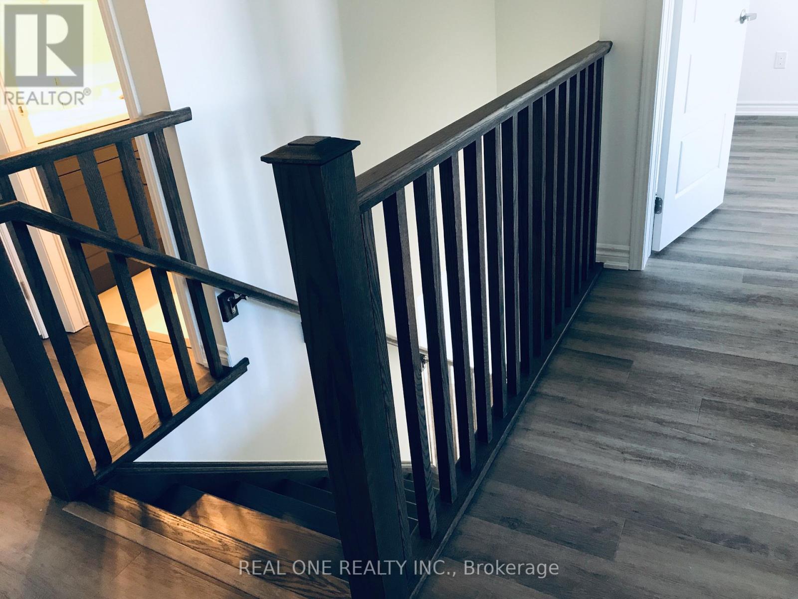 62 Forestwalk Street, Kitchener, Ontario  N2R 0S3 - Photo 11 - X12542436