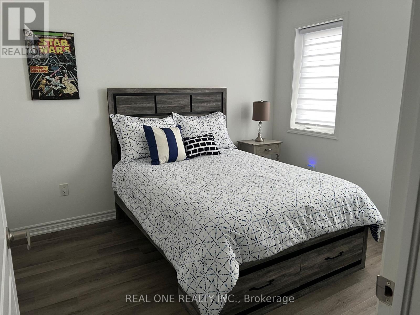 62 Forestwalk Street, Kitchener, Ontario  N2R 0S3 - Photo 16 - X12542436