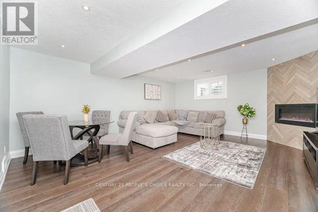 55 Vineberg Drive, Hamilton, Ontario  L9B 2P6 - Photo 33 - X12542446