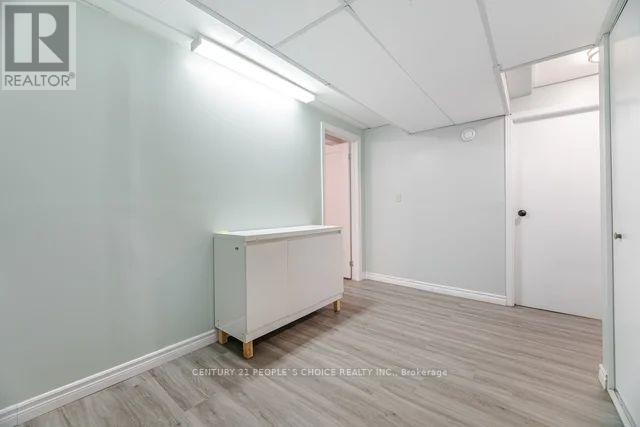 55 Vineberg Drive, Hamilton, Ontario  L9B 2P6 - Photo 43 - X12542446