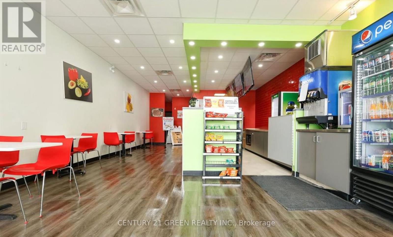 3 - 230 Shellard Lane, Brantford, Ontario  N3T 0B9 - Photo 2 - X12542492