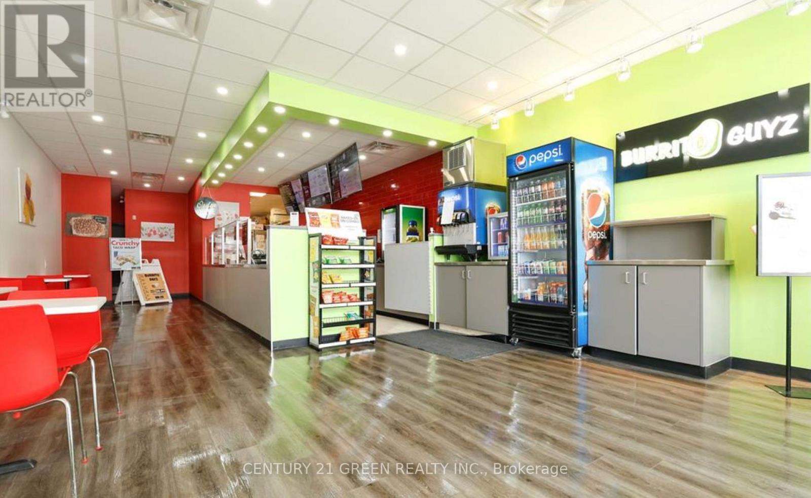 3 - 230 Shellard Lane, Brantford, Ontario  N3T 0B9 - Photo 3 - X12542492