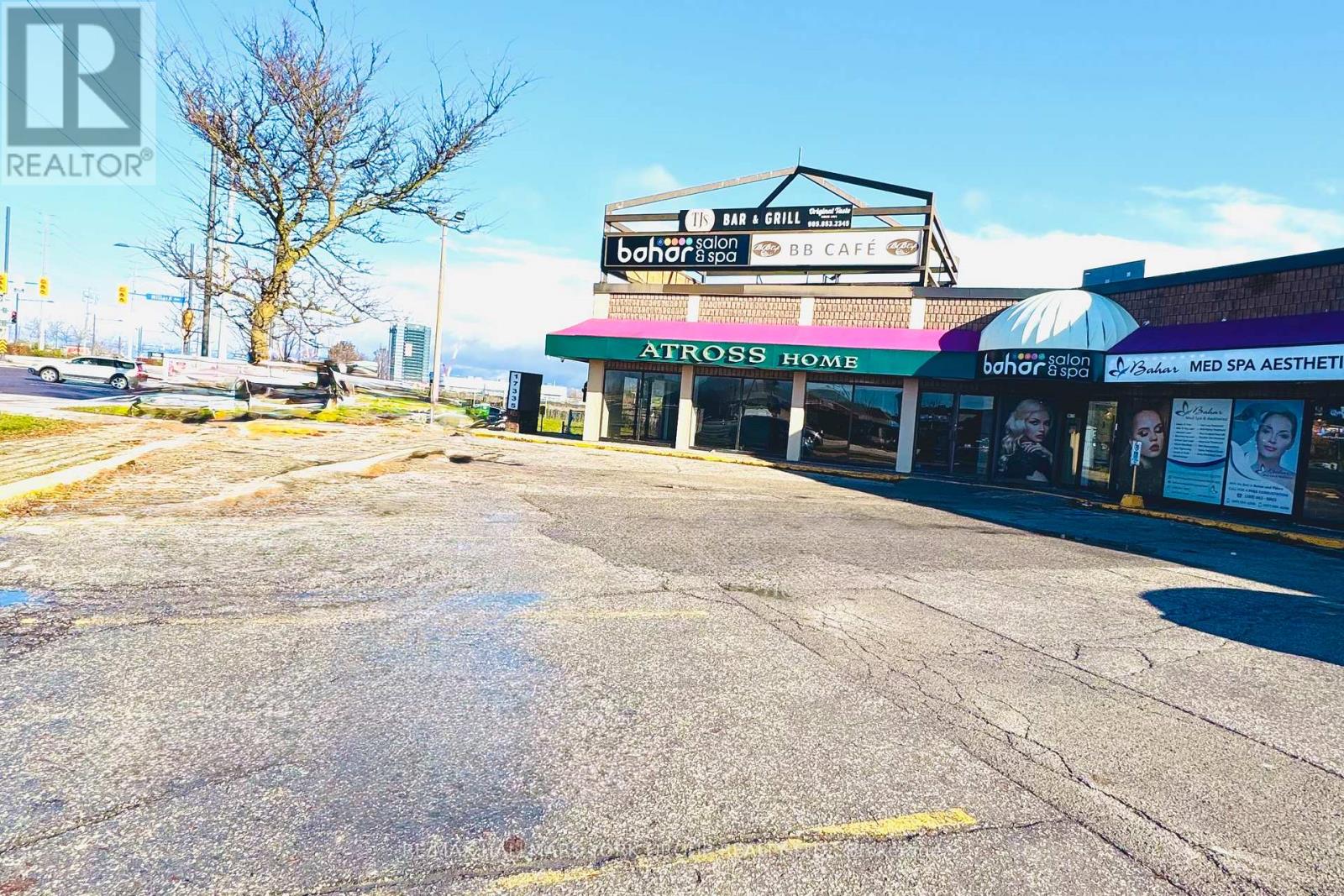 5 - 17335 YONGE STREET, Newmarket, Ontario