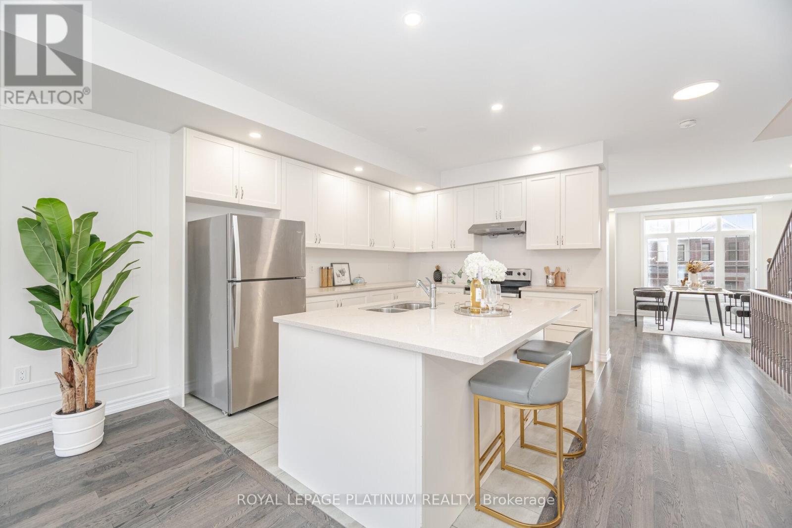 13 Lipscott Drive, Caledon, Ontario  L7C 4K7 - Photo 14 - W12542468