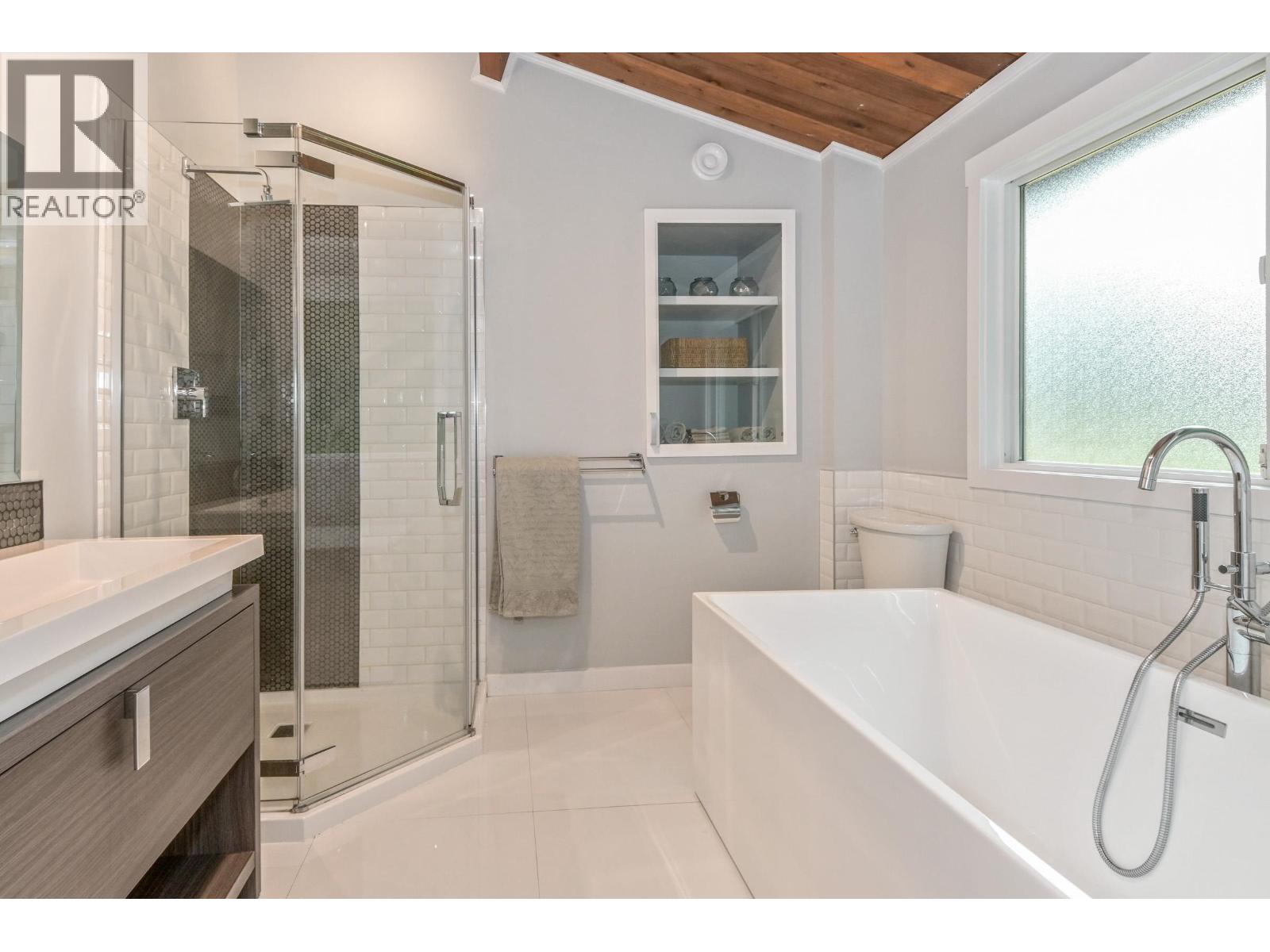 22948 132 Avenue, Maple Ridge, British Columbia  V4R 0A8 - Photo 27 - R3035158