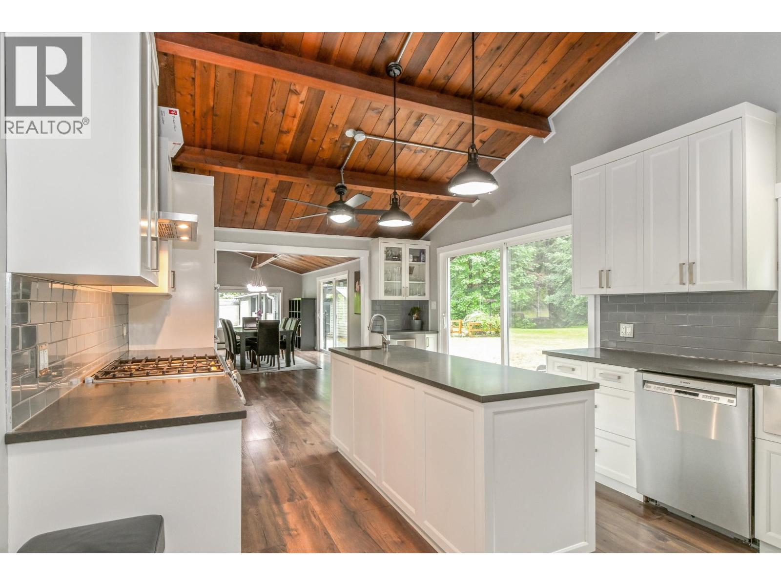 22948 132 Avenue, Maple Ridge, British Columbia  V4R 0A8 - Photo 18 - R3035158