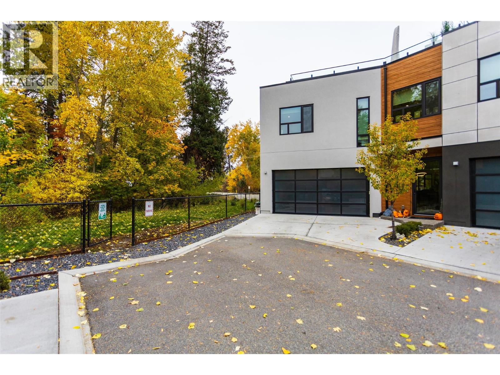 525 McClure Road Unit# 9, kelowna, British Columbia