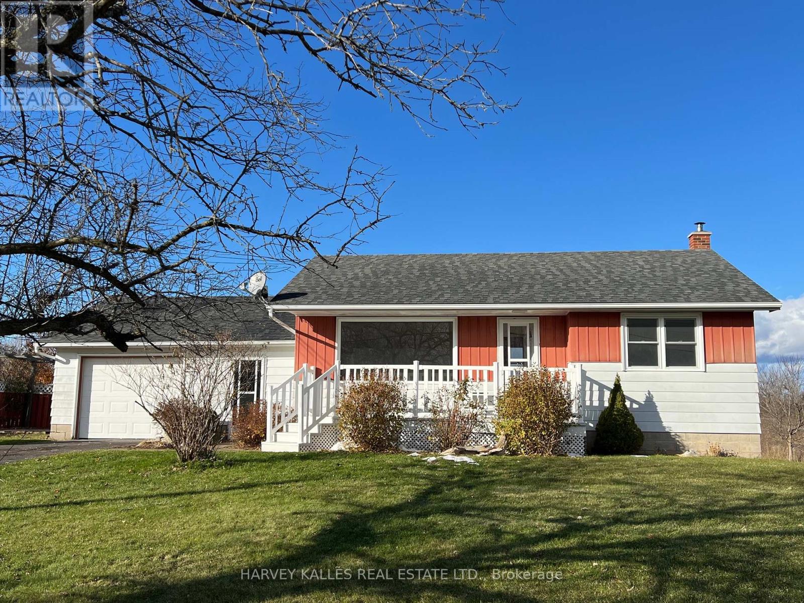 186 Grills Road, Quinte West, Ontario K8N 4Z5 - Photo 3 - X12538470