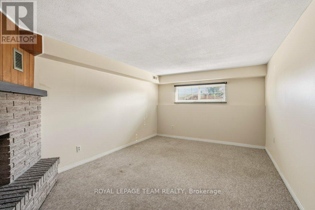 476 Laurier Boulevard, Brockville, Ontario  K6V 6C5 - Photo 27 - X12502776