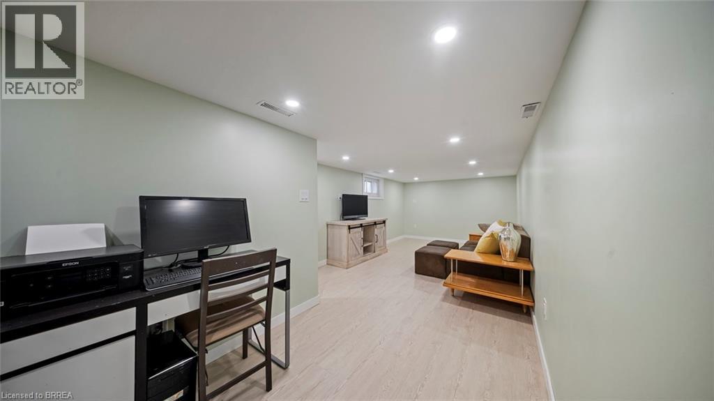 400 Wellington Street, Brantford, Ontario  N3S 4A9 - Photo 22 - 40786827