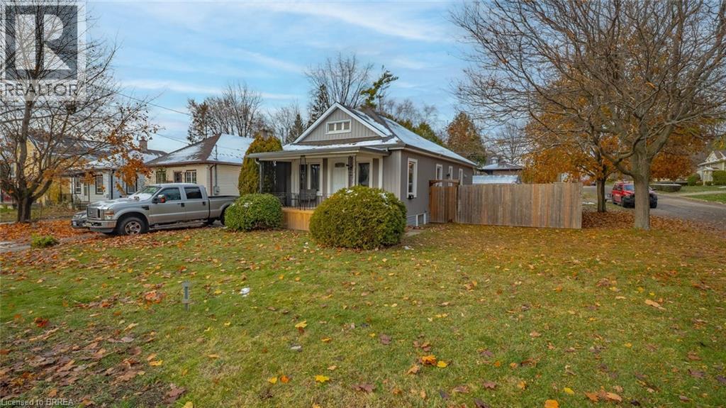 400 Wellington Street, Brantford, Ontario  N3S 4A9 - Photo 1 - 40786827