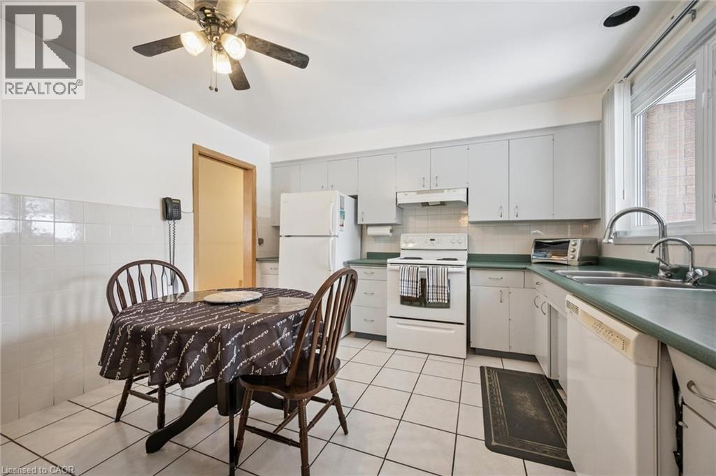 172 Abraham Street, Cambridge, Ontario N3H 1H5 - Photo 12 - 40784641