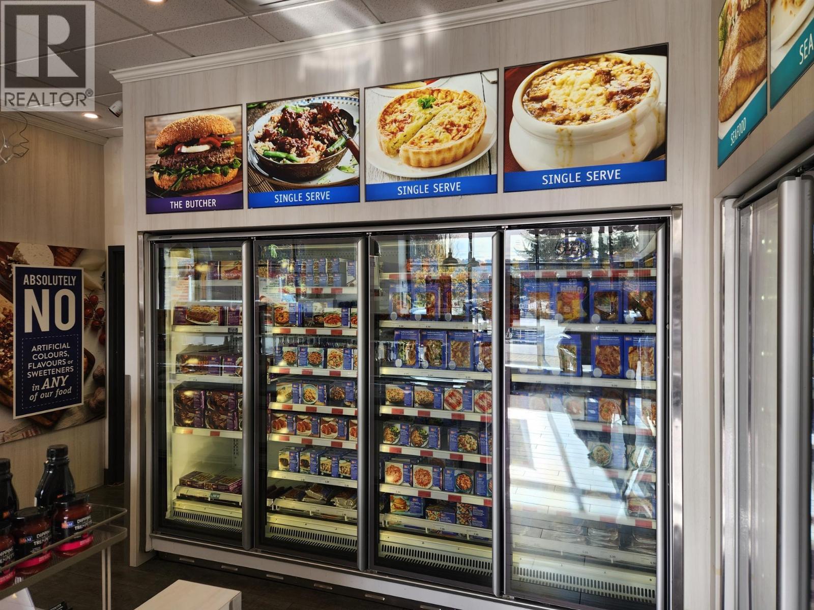 12018 Confidential, North Vancouver, British Columbia  V0V 0V0 - Photo 2 - C8073641