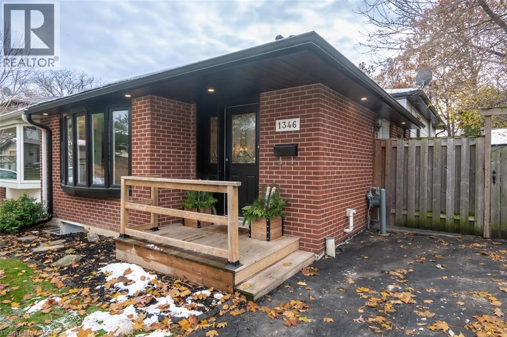 1346 COLONSAY Drive, burlington, Ontario